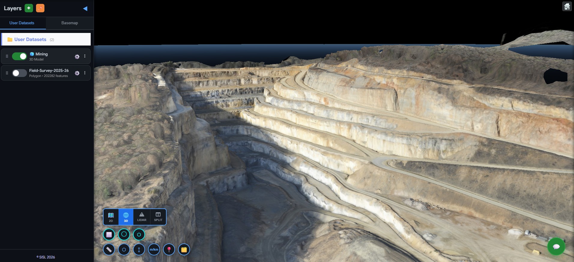 3D mesh model of an open-pit mine in the integrated 3D viewer